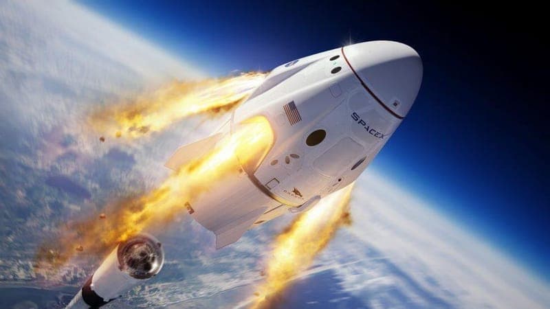 Imagen de portada para Comparison of commercial spaceflight companies.